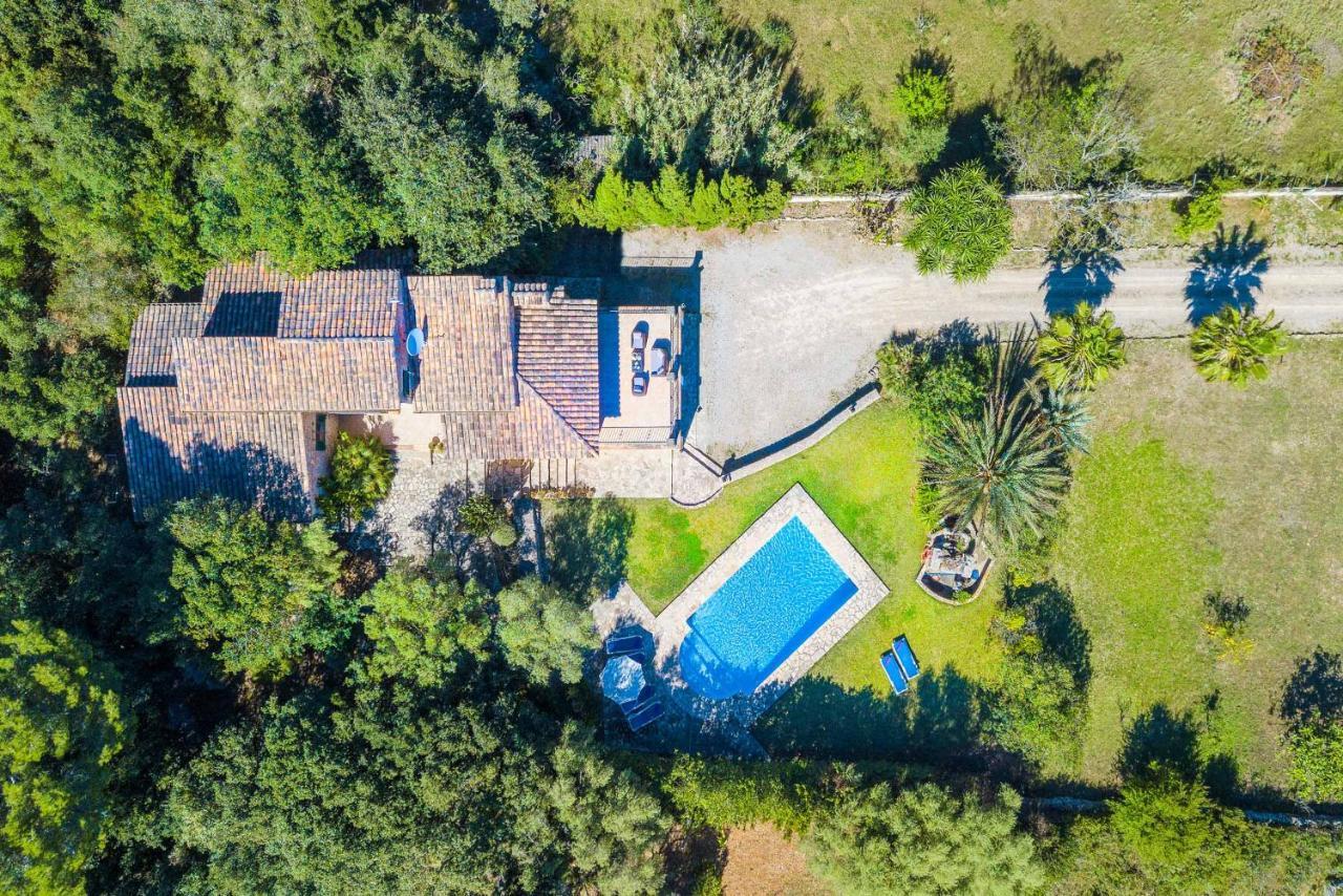 Villa Tomas Cala de Sant Vicenc 外观 照片